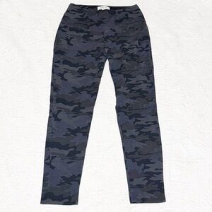 Rachel Zoe Camo Camouflage Leggings Blue Gray Soft Size M